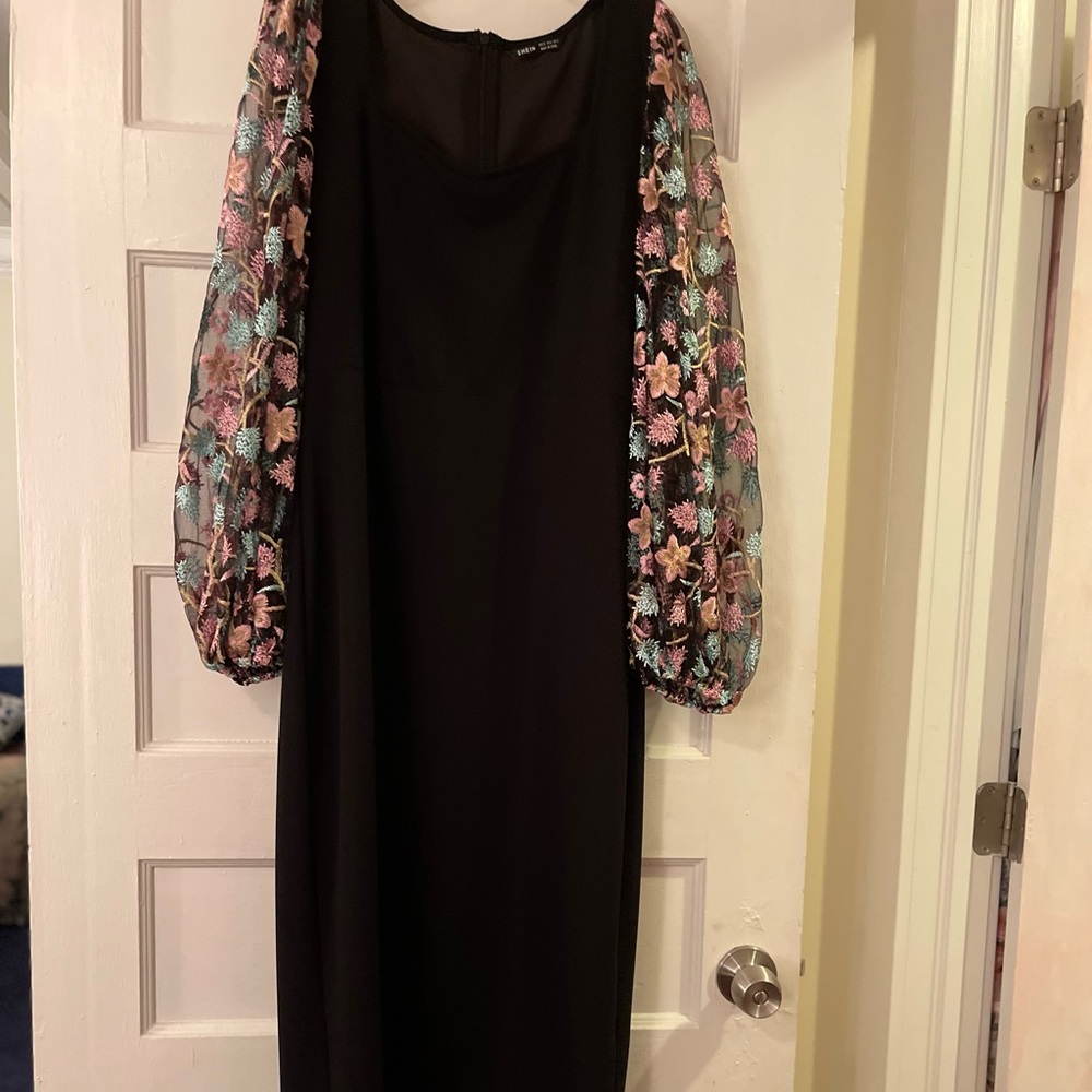 Floral Embroidered Mesh Lantern Sleeve Bodycon Dress